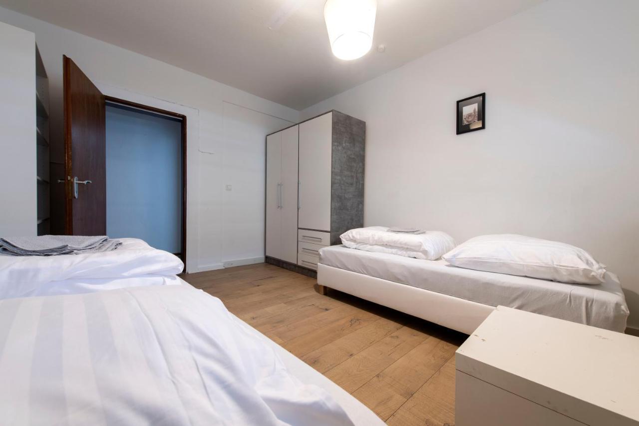 Workers Home- Central - 8 Single Box Spring Beds - Near Enschede Gronau  Ngoại thất bức ảnh